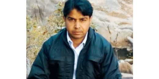 Dream 11 से 3 करोड़ जीत, दर्जी भर रहा सपनों की उड़ान, खपरैल मकान से फ्लैट में होगा शिफ्ट